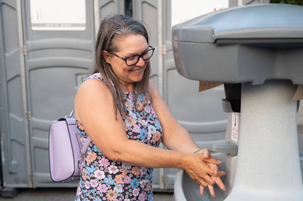 Best Luxury portable toilet rental  in Fircrest, WA